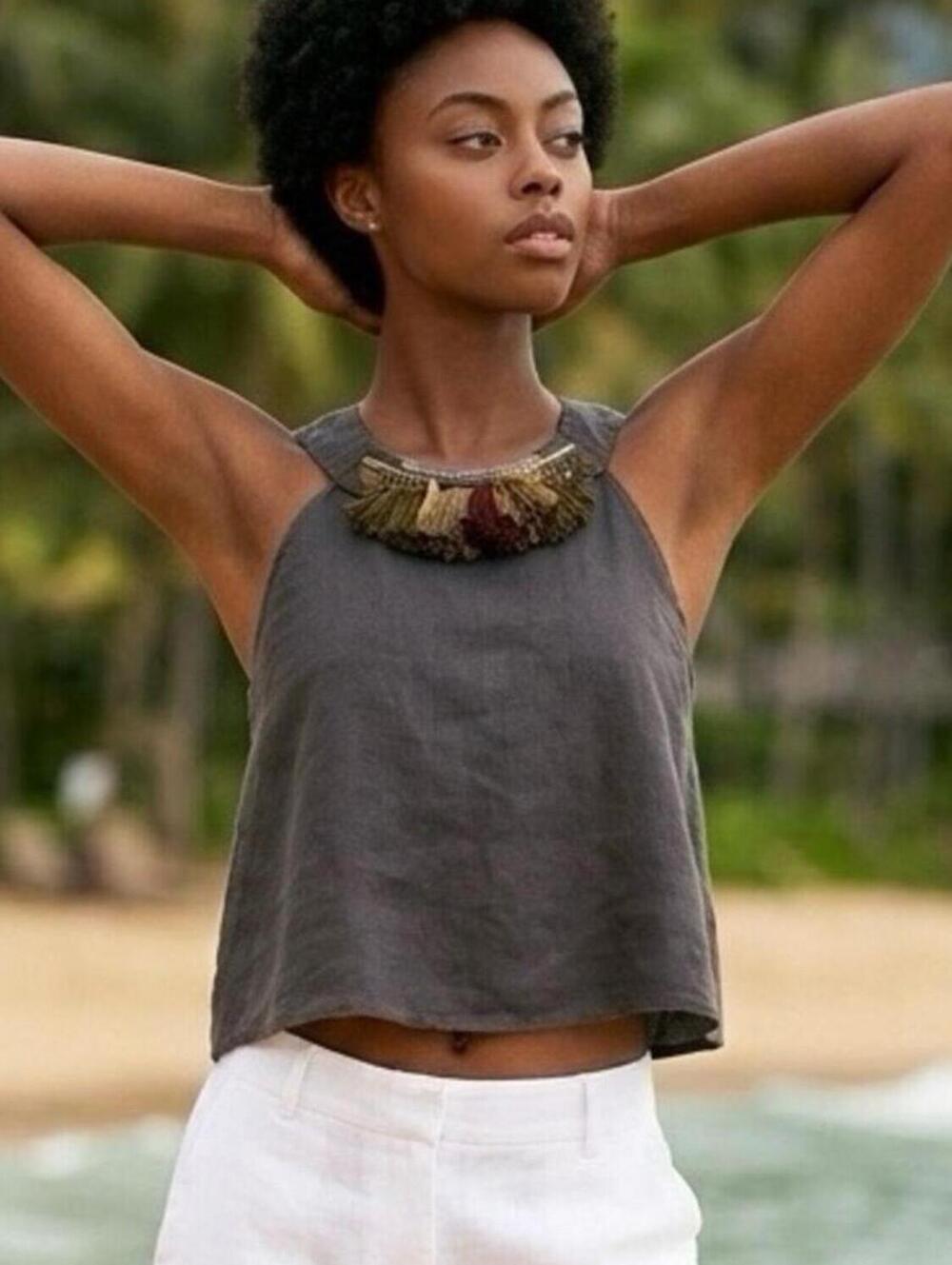 ZARA APPLIQUÉ LINEN TOP Size Small NWT